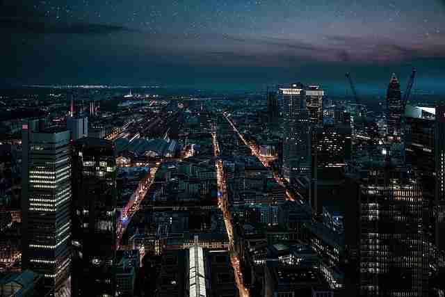 鉴黄师官网人工协同AI系统｜不同类型案例拆解引导审核流程